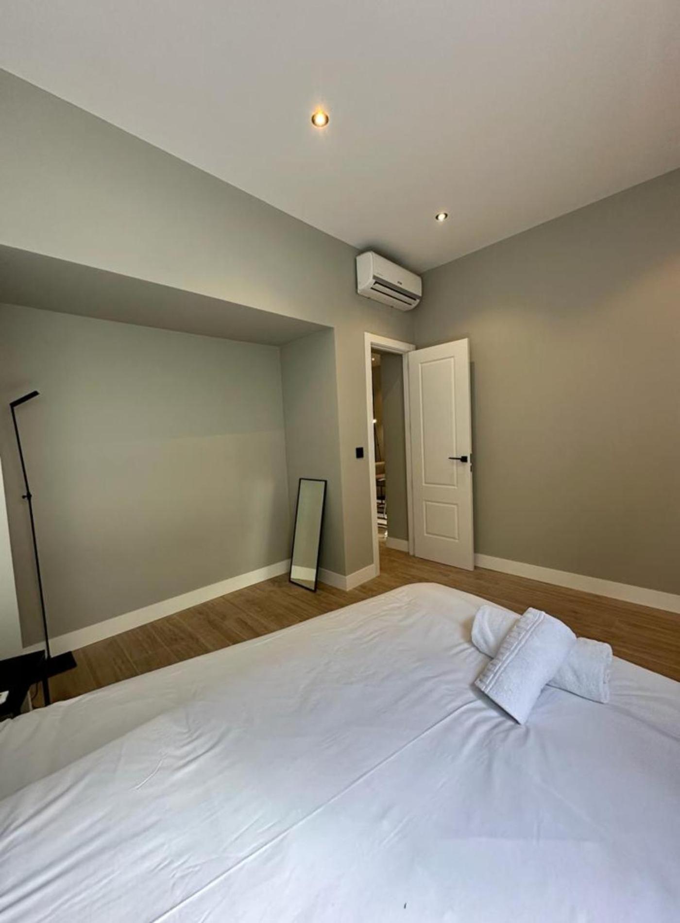Central Apt De 2Hab Para 5Pax En Calle Silva E2 Madrid Ngoại thất bức ảnh